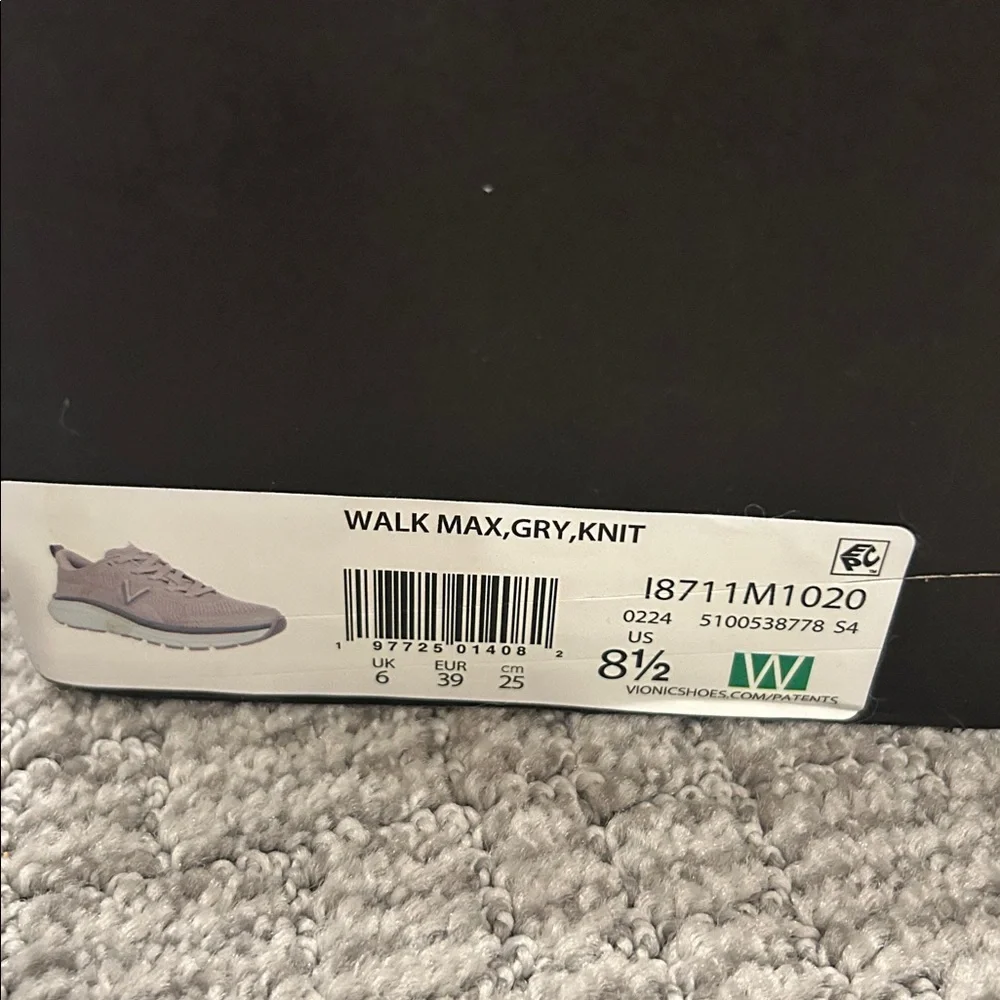 Vionic Women's Walk Max Sneaker 8.5 Wide
